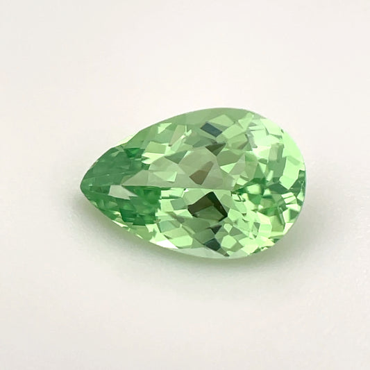 PG-311-72-1 Tsavorite 5.6 x 8.4 MM Pear