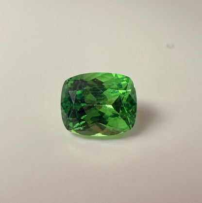 PG-312-61-1 Tsavorite 5.1 x 6.1 MM Cushion 1.06cts