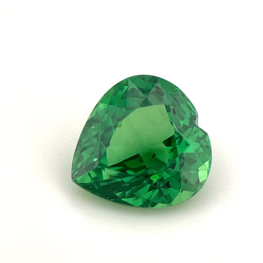 PG-313-28-1 Tsavorite 7.9 x 8.2 MM Heart