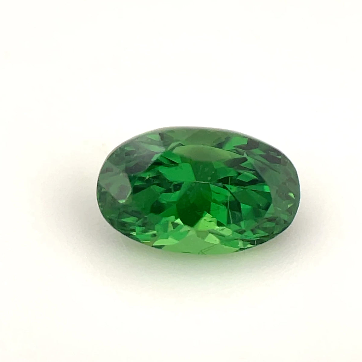 PG-313-66 Tsavorite 5.1 x 8.1 MM Oval 1.59cts