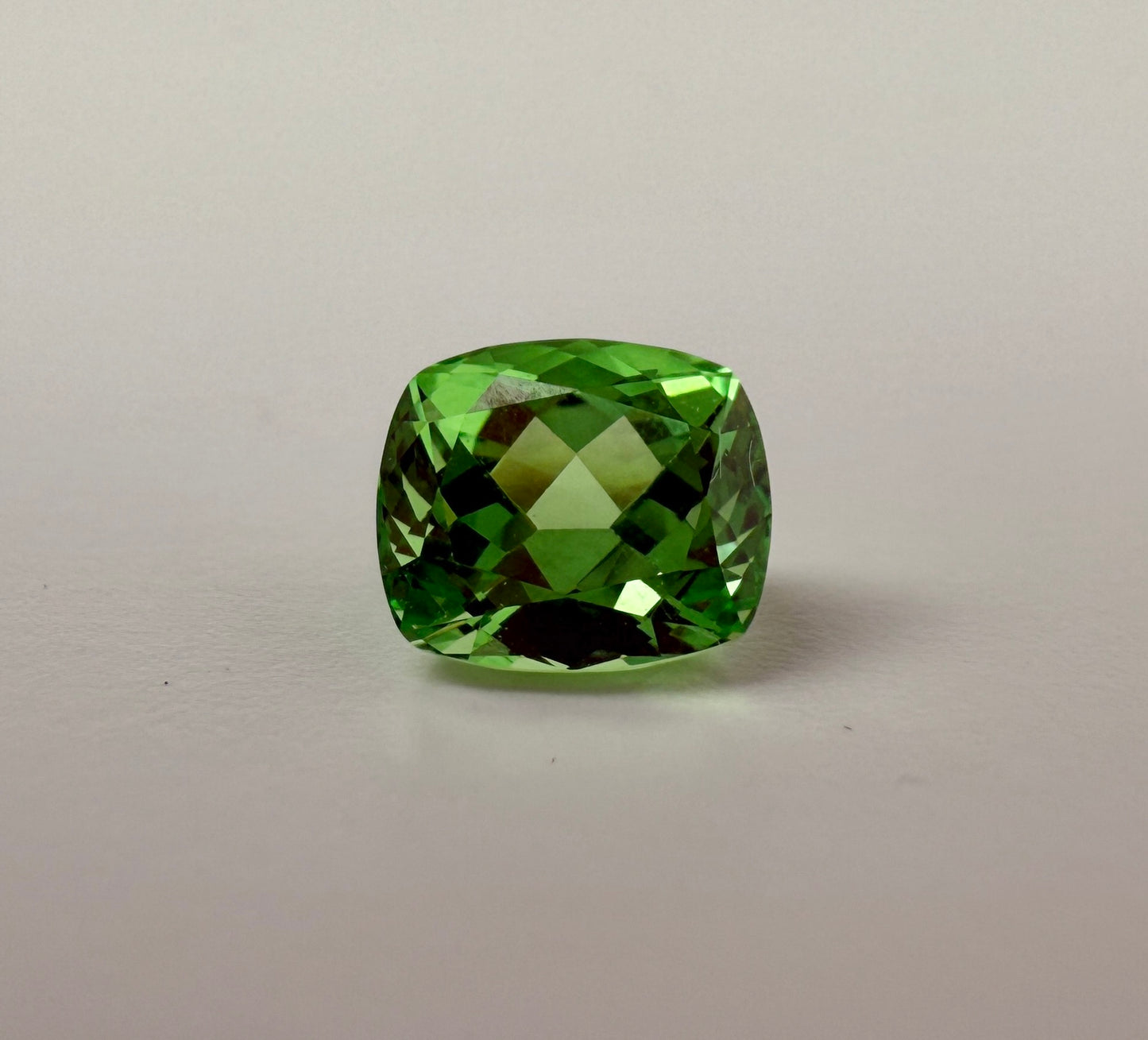 PG-316-27-1 Tsavorite 6.1 x 7 MM Cushion 1.67cts