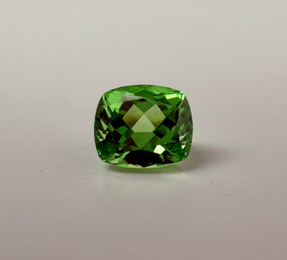 PG-316-27-1 Tsavorite 6.1 x 7 MM Cushion 1.67cts