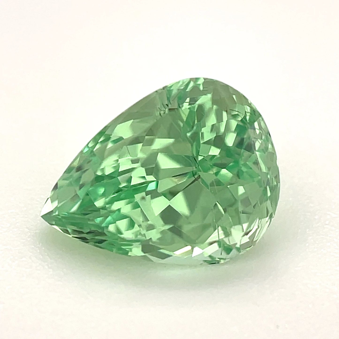 PG-319-2-16 Merelani Mint Garnet 6.7 x 8.6 MM Pear
