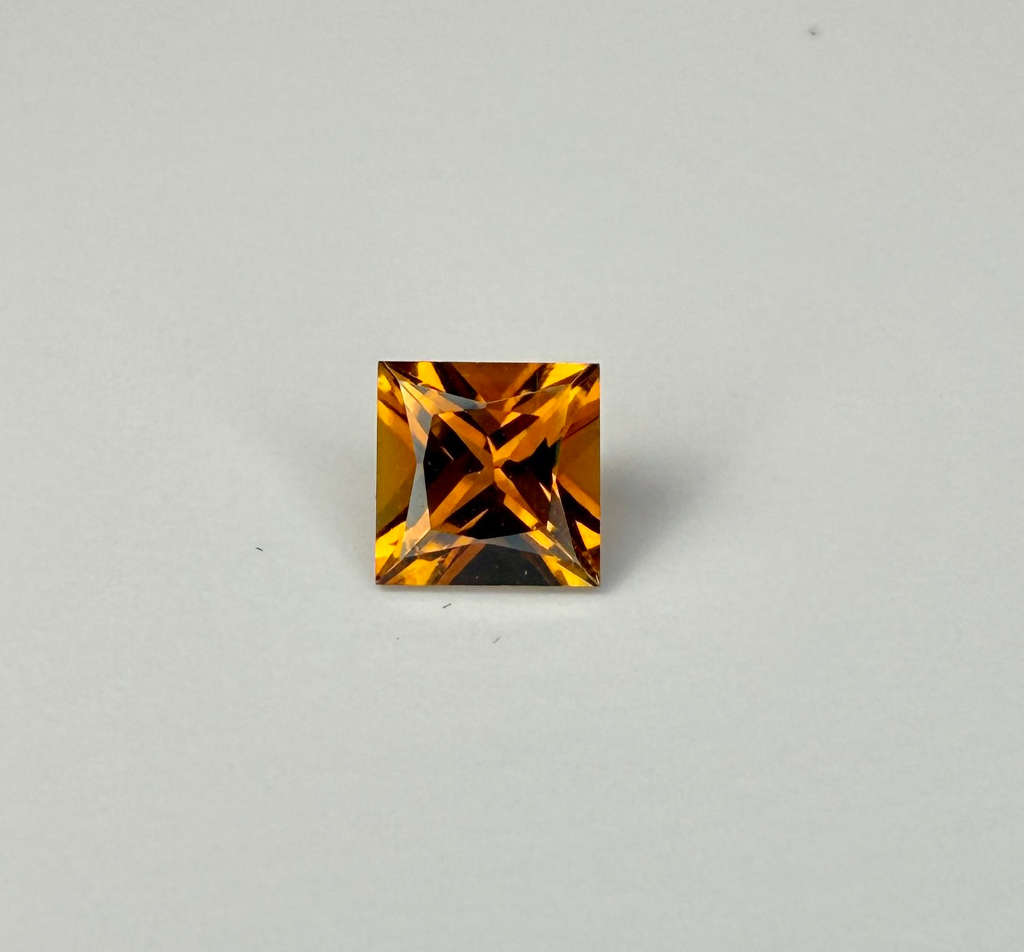 PG-39-3-EO Tourmaline 6.0 MM Trilliant 1.08cts