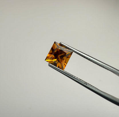 PG-39-31-OS Tourmaline 6.5 MM Square 1.38cts
