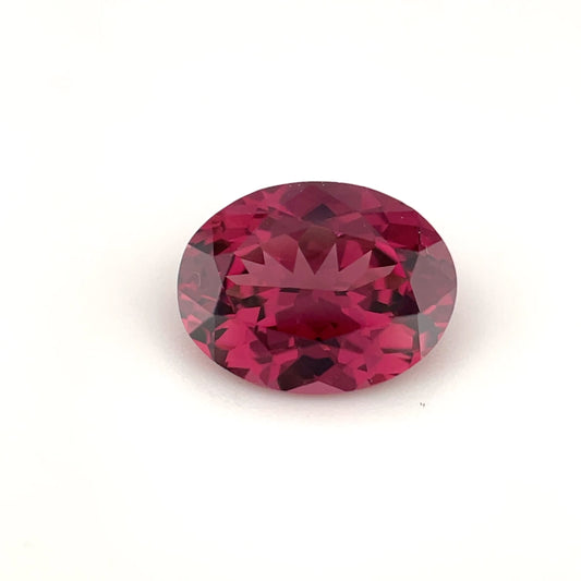 PG-44-42-MM Rhodolite Garnet 7.1 x 9.1 MM Oval