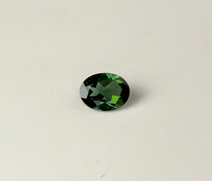 PG-68-14-MW Tourmaline 6.4 x 8.4 MM Oval 1.31cts