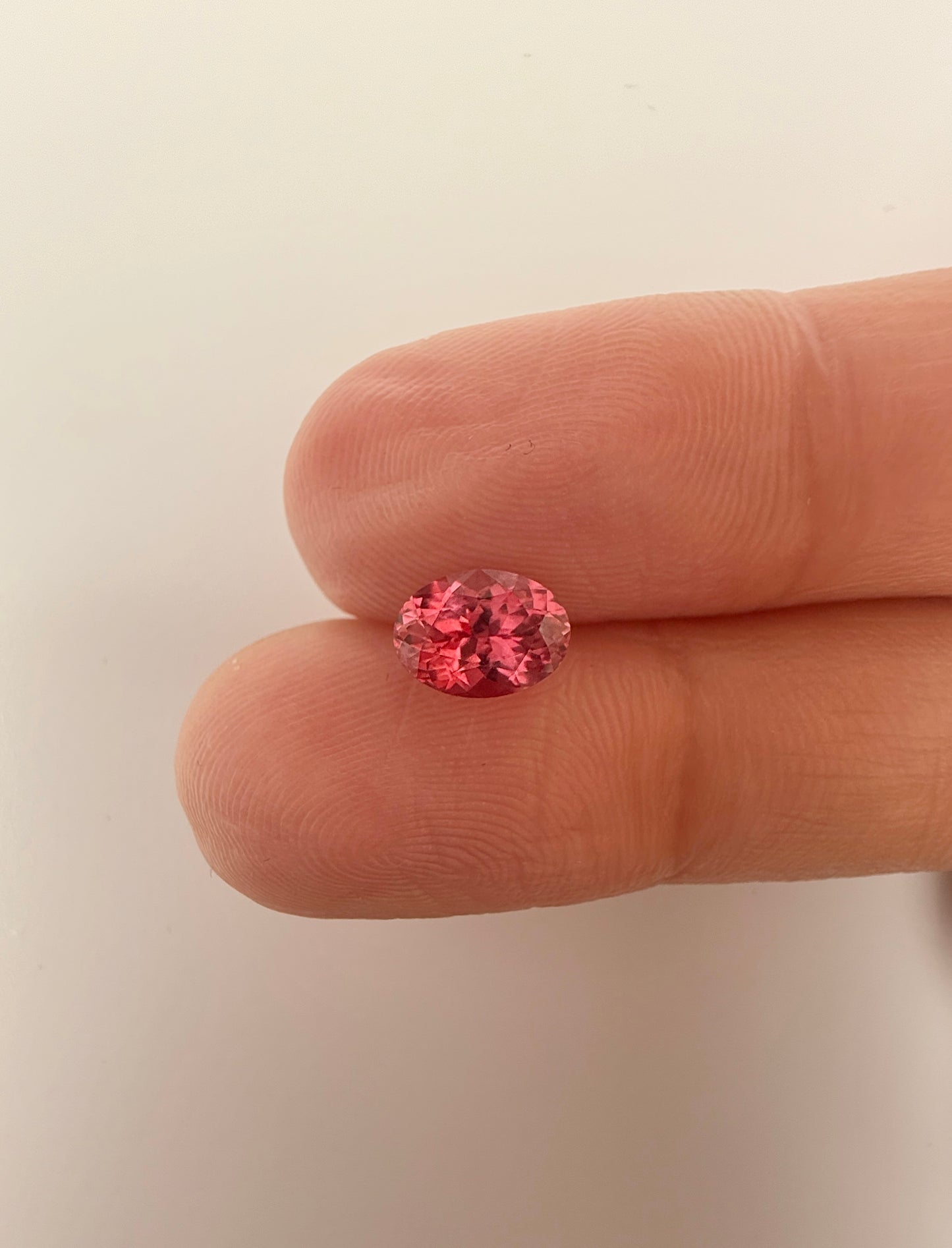 PG-70-68 Mahenge Spinel 5.3 x 7.3 MM Oval 1.05cts