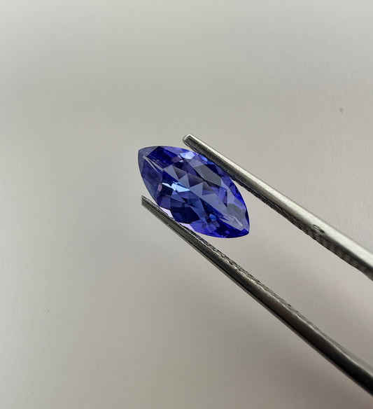 PG-79-259 Tanzanite 5.6 x 11 MM Marquise 1.42cts