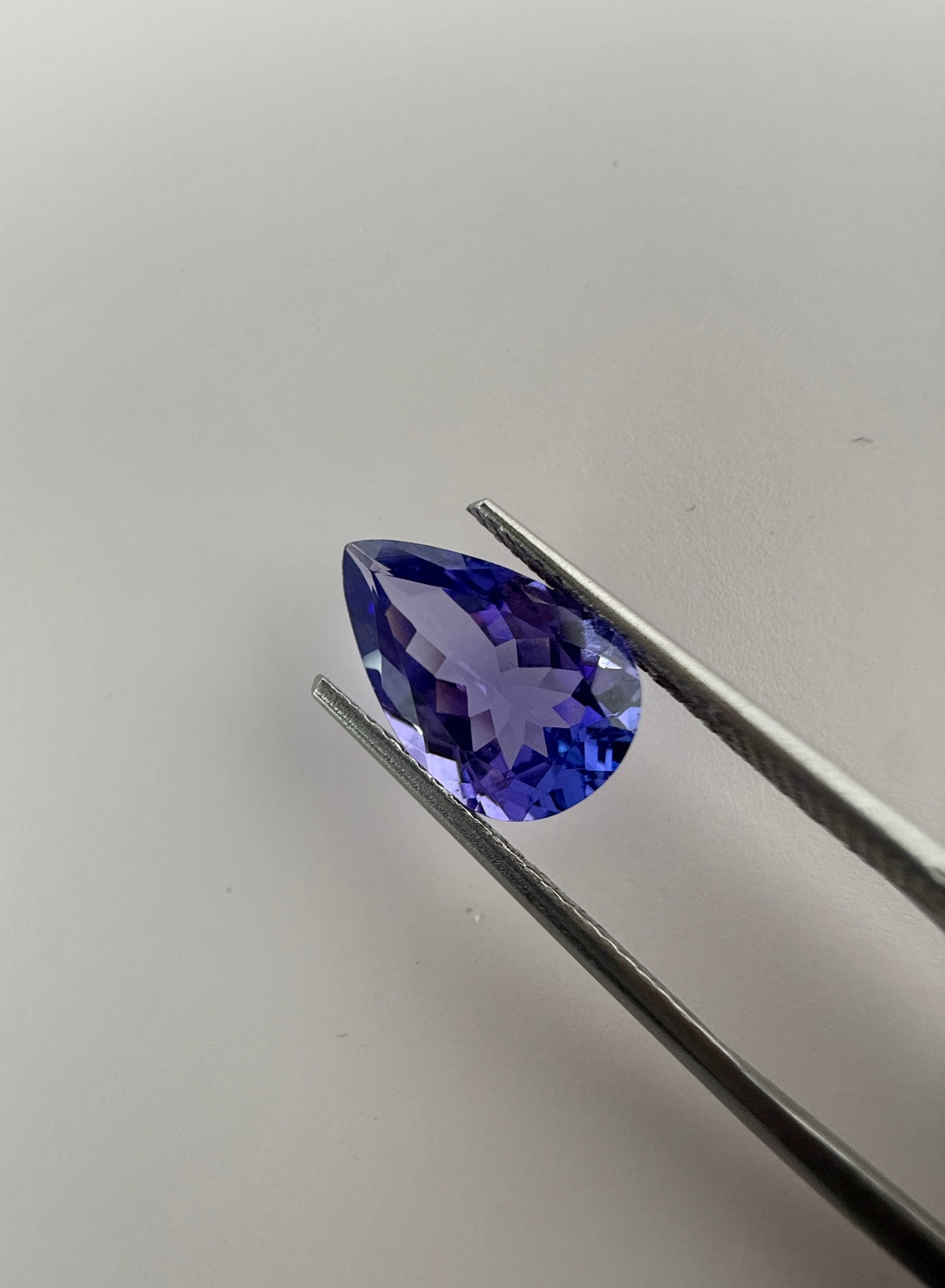 PG-86-158-1 Tanzanite 7.8 x 12.3 MM Pear 3.06cts