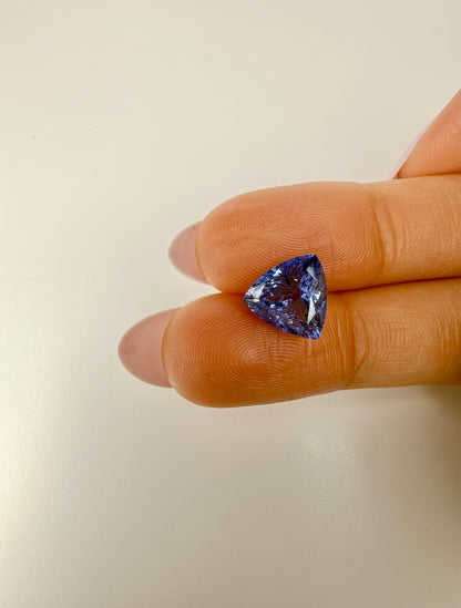 PG-86-204 Tanzanite 9 MM Trilliant 2.88cts