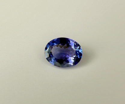PG-86-55-2 Tanzanite 7.2 x 9.6 MM Oval 2.0cts