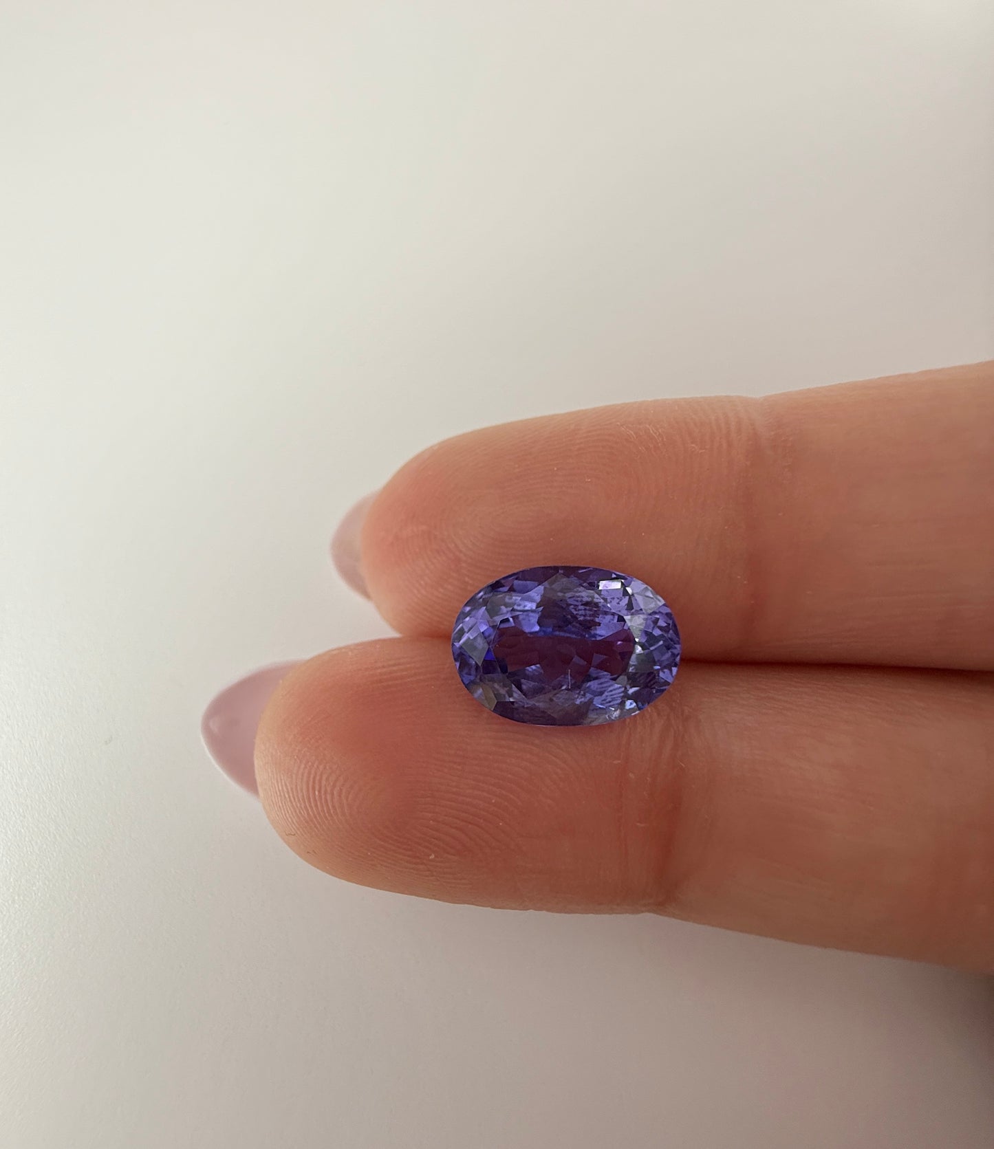 PG-86-6-2 Tanzanite 8.0 x 11.0 MM Oval 3.54cts