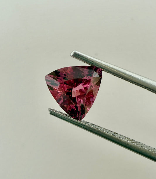 PG-AG-20-15 Mahenge Spinel 7.0 MM Trilliant 1.09cts