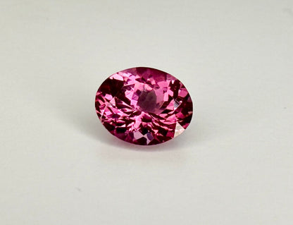 PG-AG-20-30 Mahenge Spinel 6.1 x 7.5 MM Oval 1.18cts