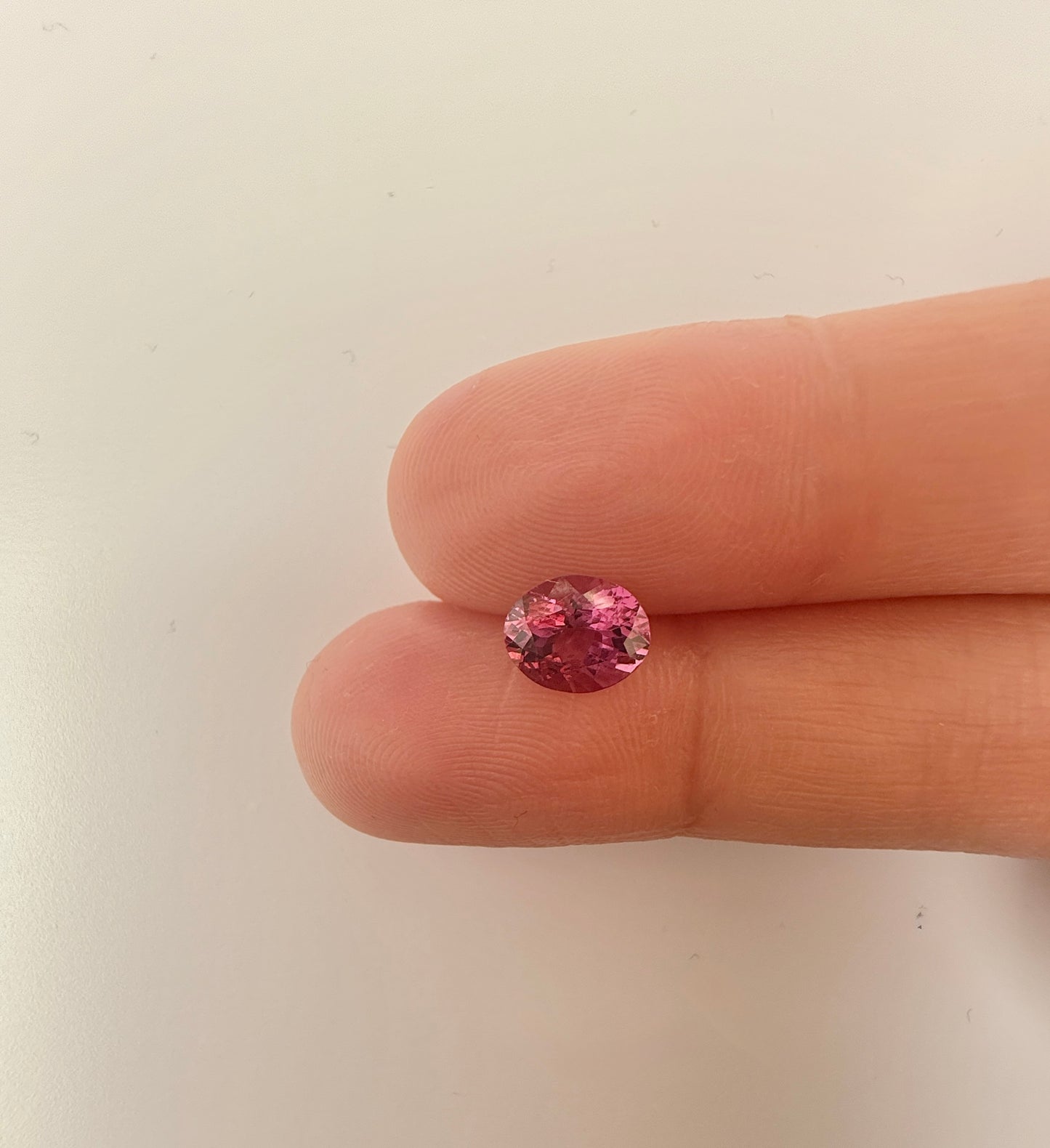 PG-AG-20-30 Mahenge Spinel 6.1 x 7.5 MM Oval 1.18cts