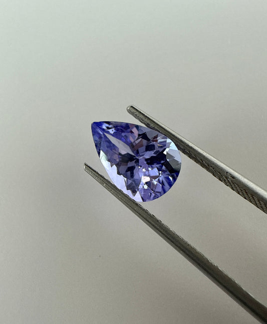 PG-AMT2-102 Tanzanite 7.3 x 10.6 MM Pear 2.22cts