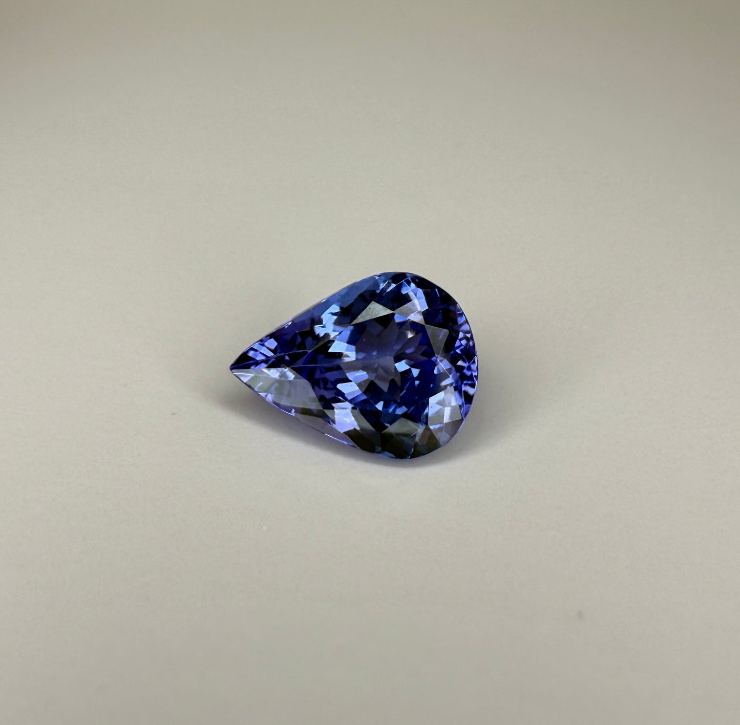 PG-AMT2-29 Tanzanite 7.8 x 10.8 MM Pear 2.6cts