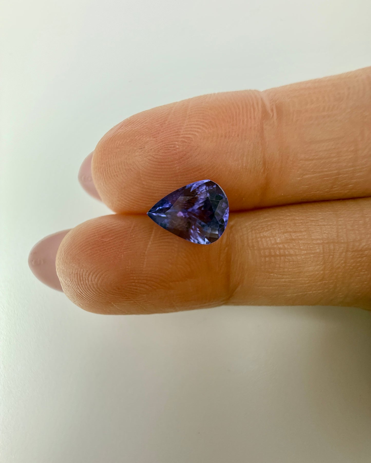 PG-AMT2-30 Tanzanite 7.2 x 9.4 MM Pear 1.94cts