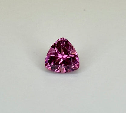 PG-BSPBS-11 Mahenge Spinel 5.3 MM Trilliant 0.71cts