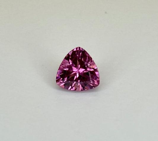 PG-BSPBS-11 Mahenge Spinel 5.3 MM Trilliant 0.71cts
