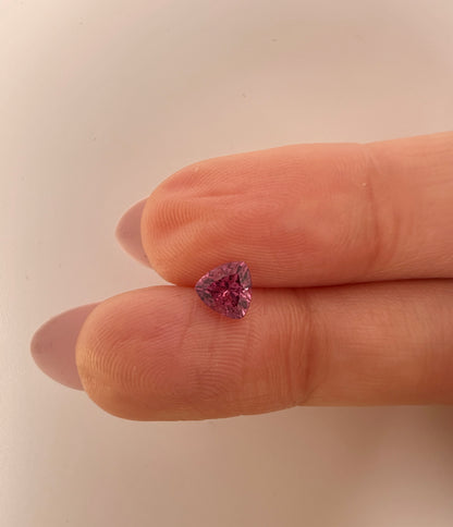 PG-BSPBS-11 Mahenge Spinel 5.3 MM Trilliant 0.71cts