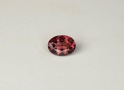 PG-E-37-MJ Tourmaline 5.5 x 7.5 MM Oval 1.02cts