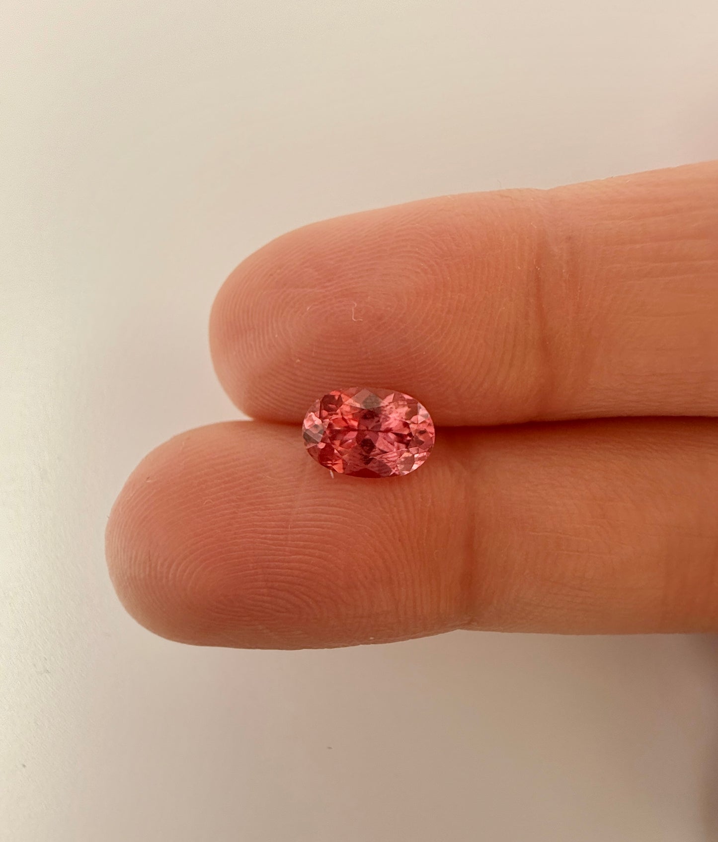 PG-GMS-13 Mahenge Spinel 5.2 x 7.6 MM Oval 1.14cts