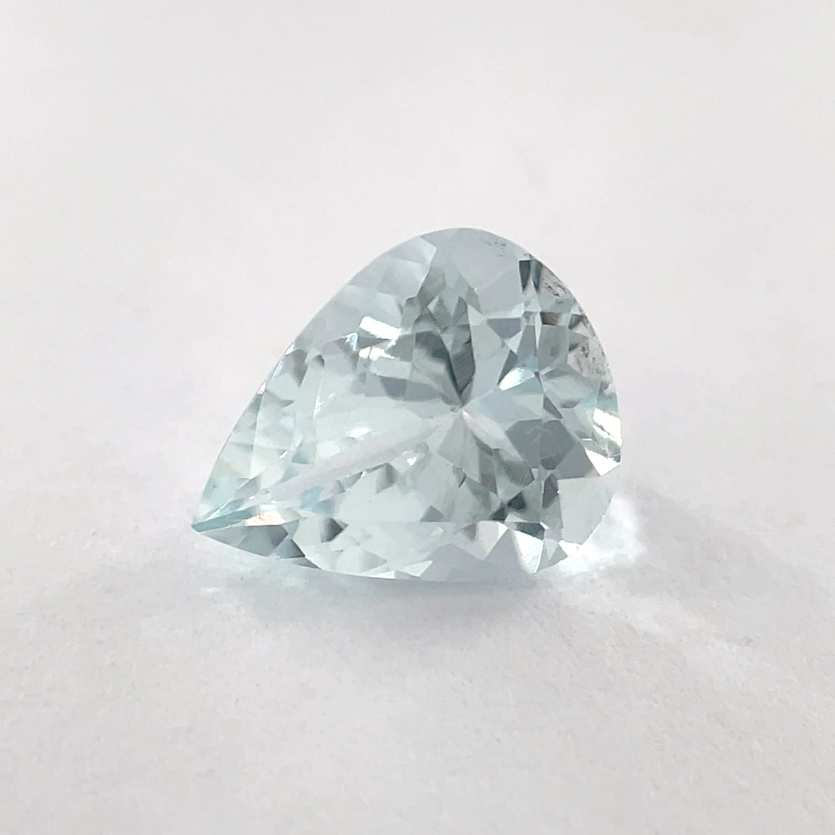 PG-H-29-101-11 Aquamarine 8.0 x 10.0 MM Pear 1.89cts