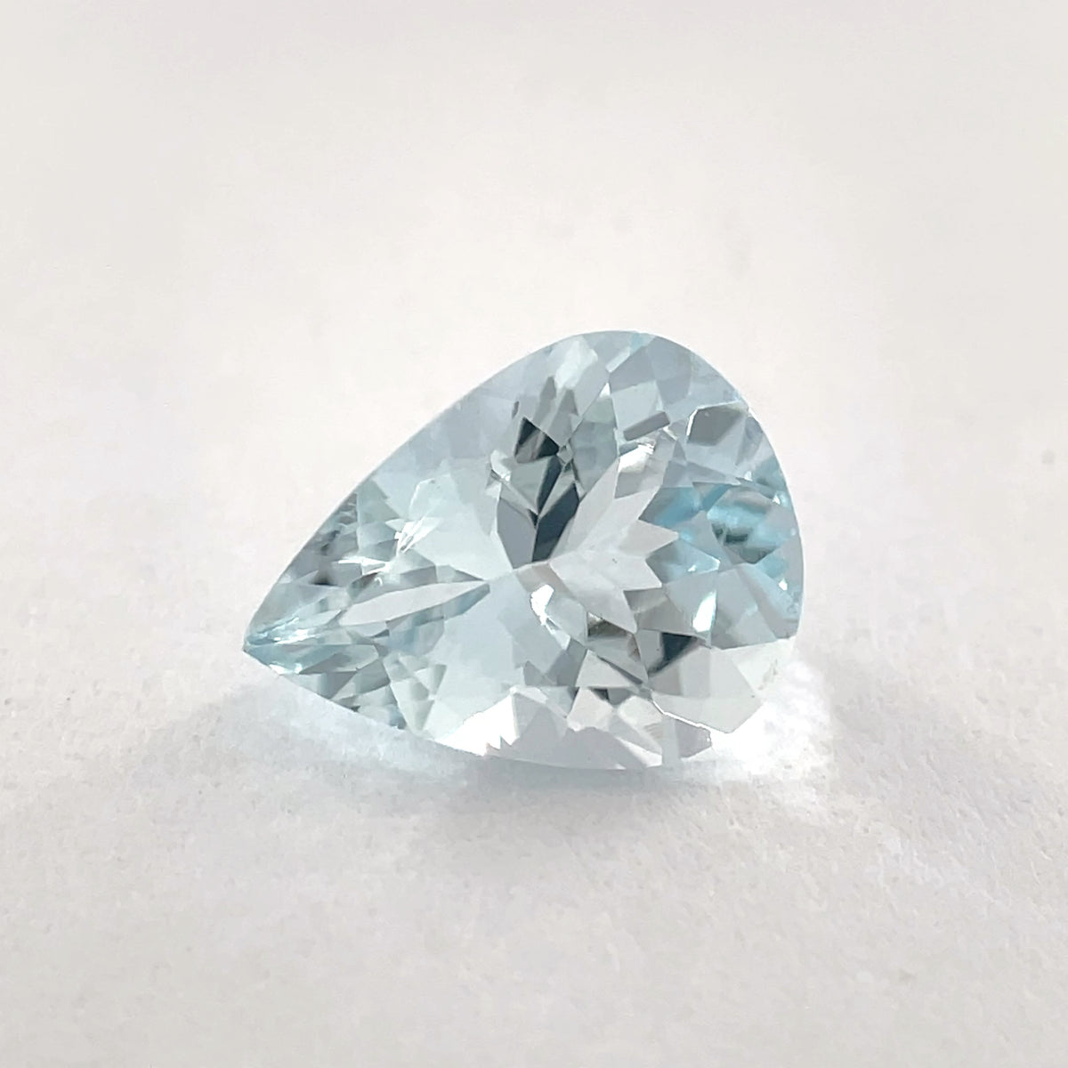 PG-H-29-158-11 Aquamarine 6.9 x 9.0 MM Pear 1.22cts