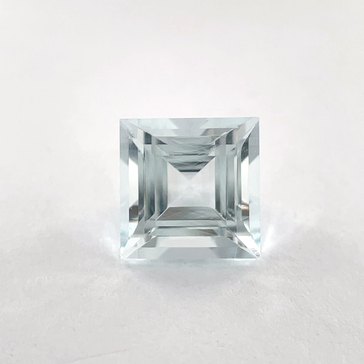 PG-H-29-198-11 Aquamarine 6.9 MM Square 1.67cts