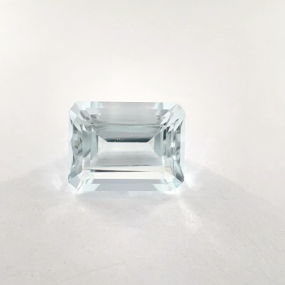 PG-H-29-241-11 Aquamarine 7.0 x 9.0 MM Emerald 2.48cts