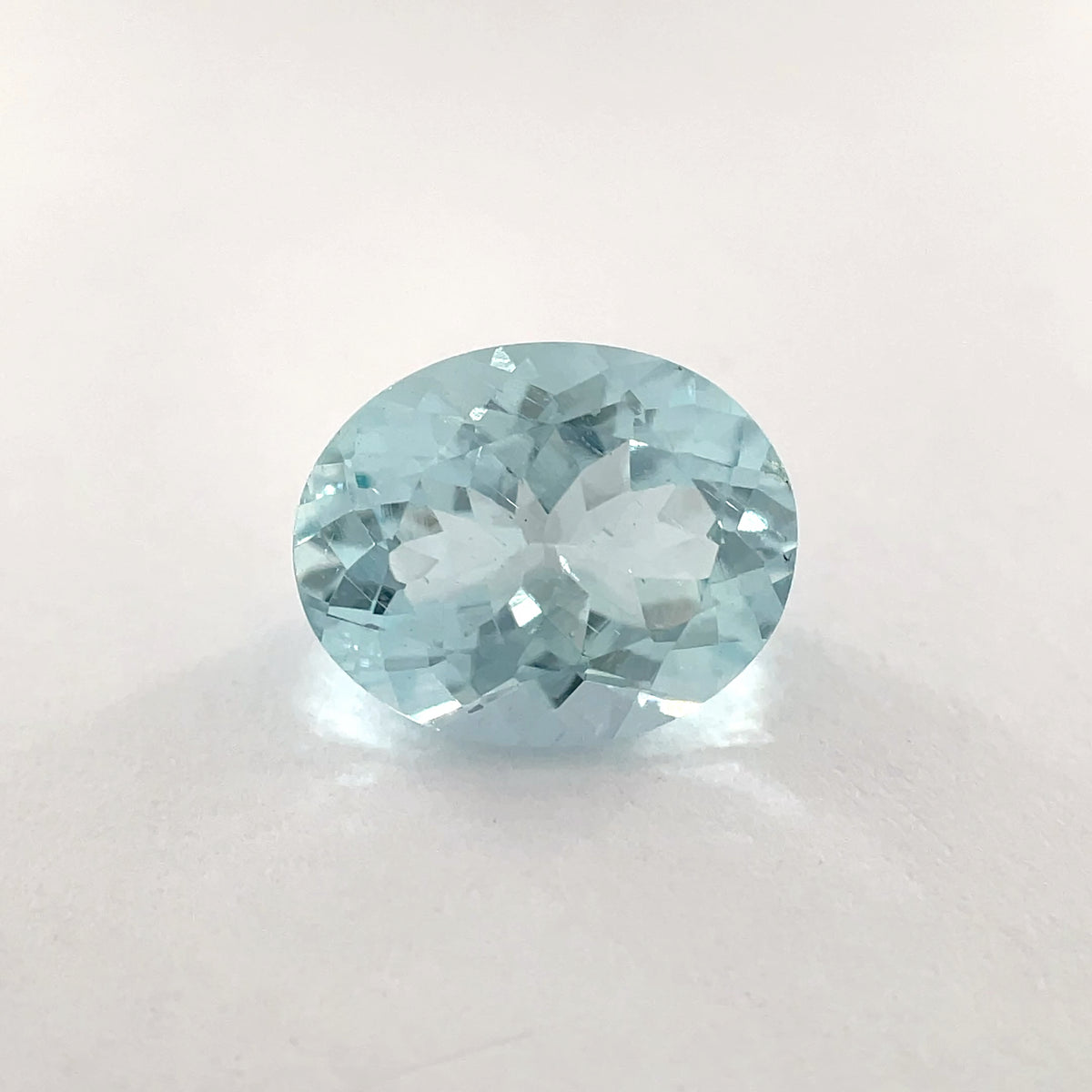 PG-H-29-255-11 Aquamarine 8.2 x 10.1 MM Oval 2.33cts