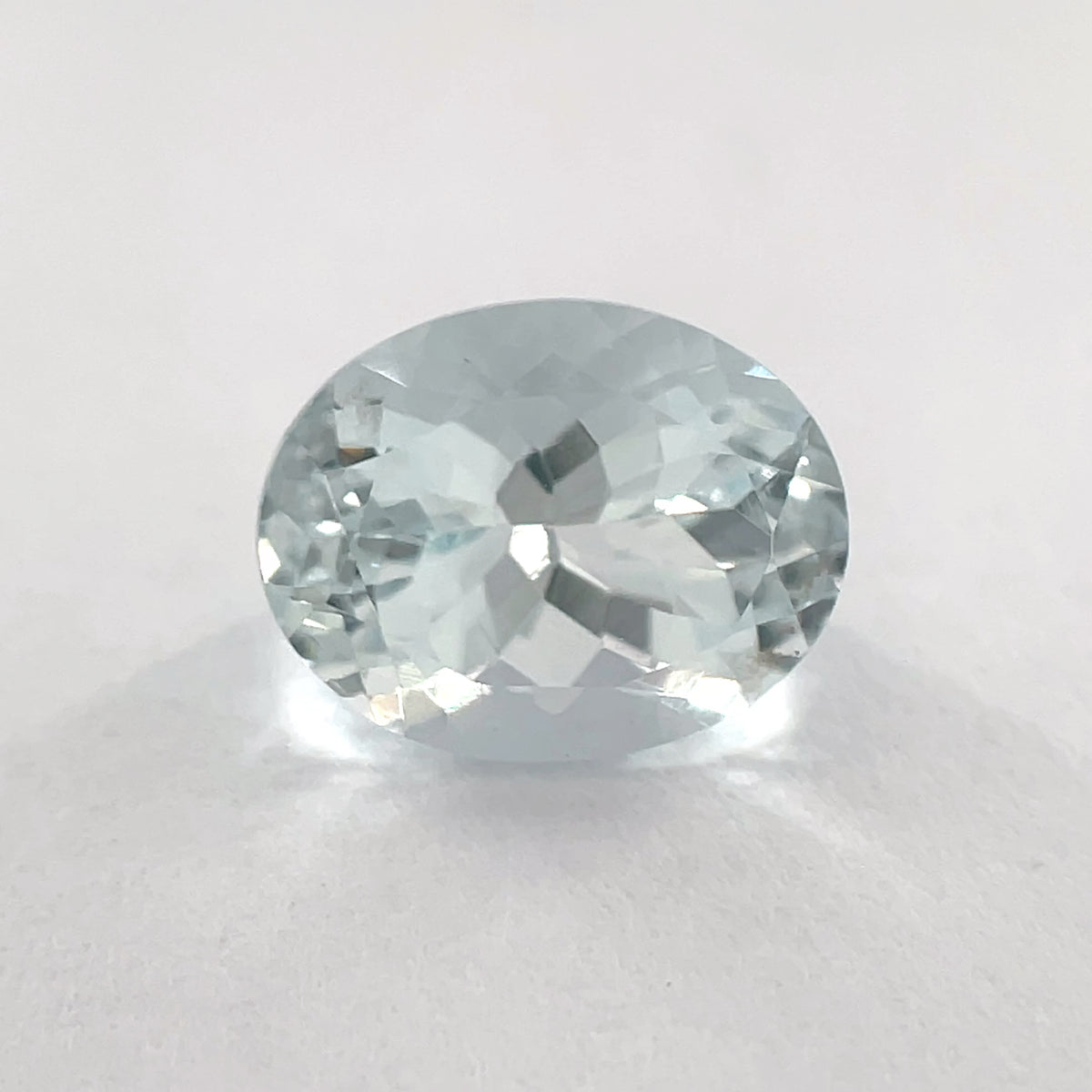 PG-H-29-98-11 Aquamarine 7.1 x 9.0 MM Oval 1.88cts