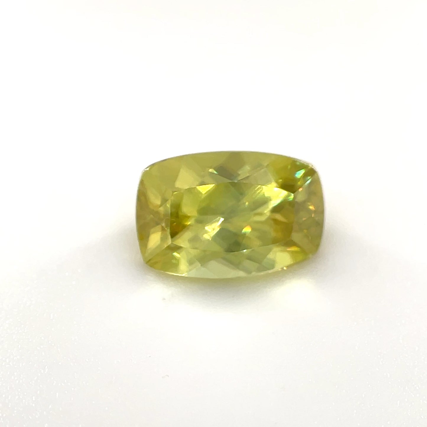 PG-I609-114-WO Zimbabwe Sphene 6.1 x 9.2 MM Cushion 2.28cts