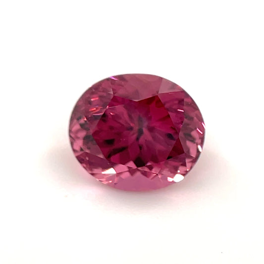 PG-IK3-90 Malaya Garnet 6.5 x 7.5 MM Oval 2.04cts