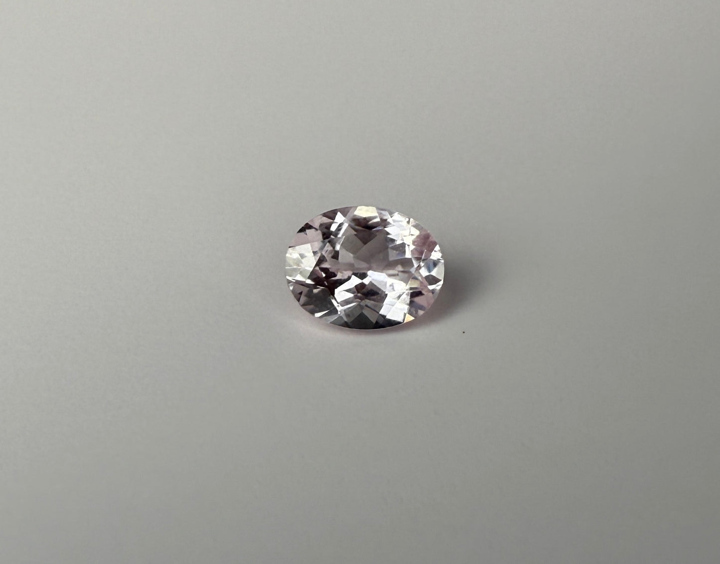 PG-JLN6-N1-12-JO Tourmaline 6 x 8 MM Oval 1.11cts