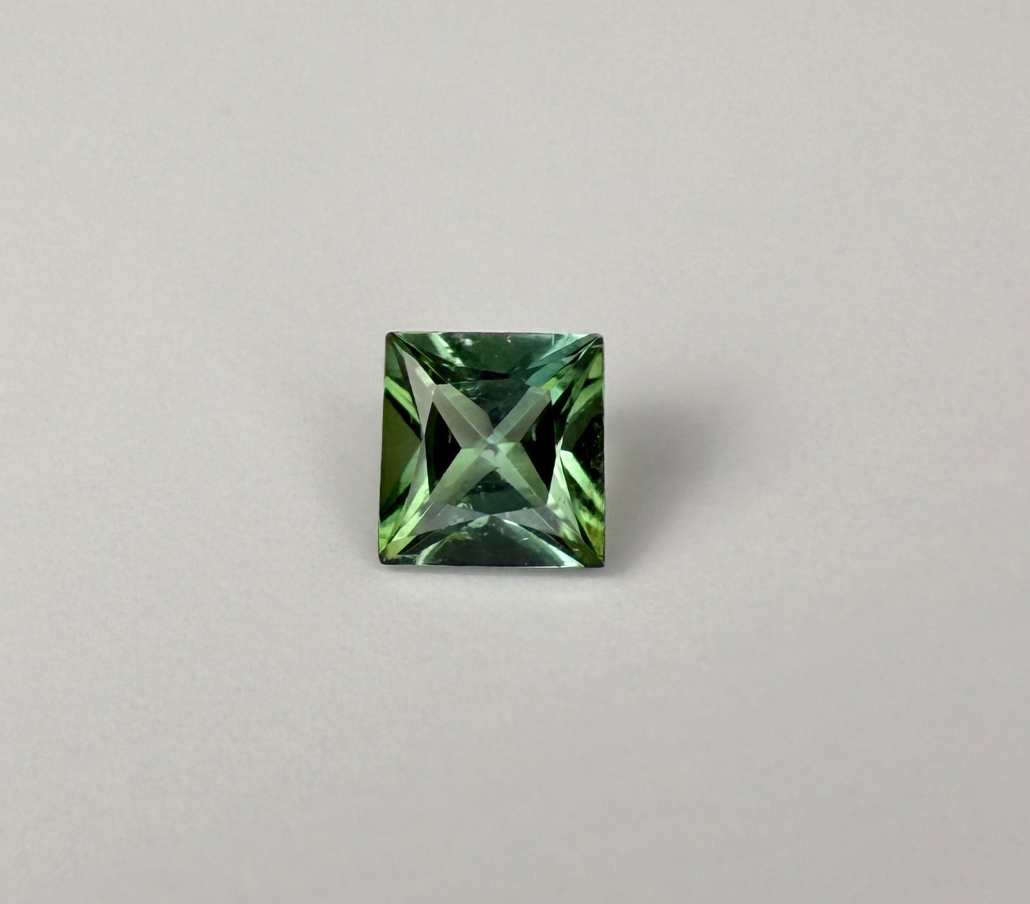 PG-JLP1-27-WOX Tourmaline 6 x 6 MM Square 1.04cts