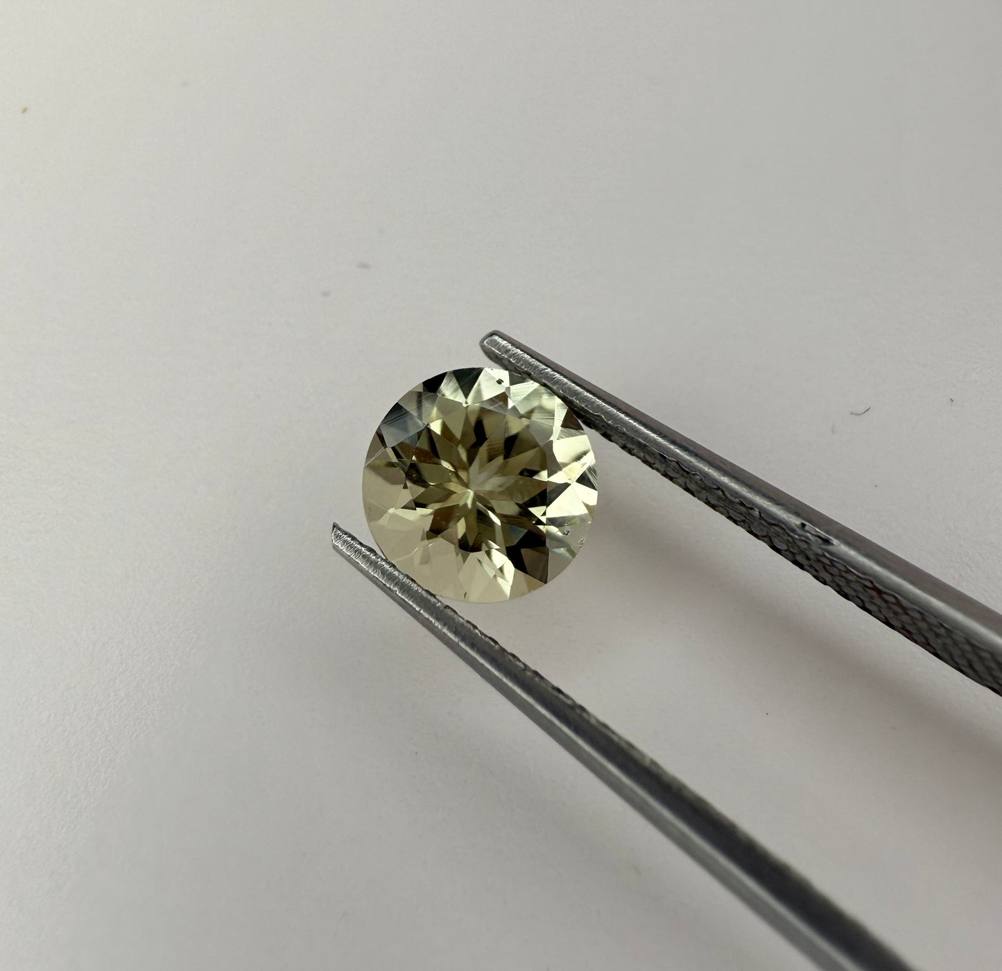 PG-JO-1-VO Tourmaline 7.5 x 7.5 MM Round 1.56cts