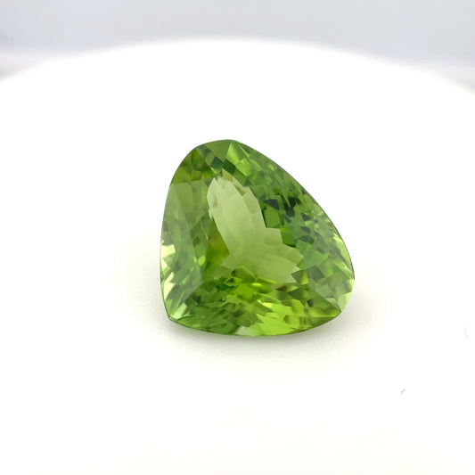 PG-LG6-9-MJ Burmese Peridot 12.4 x 14.8 MM Pear 8.56cts