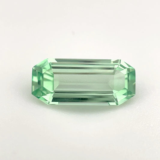 PG-MMGBS-103 Mint Garnet 5.2 x 11.5 MM Emerald
