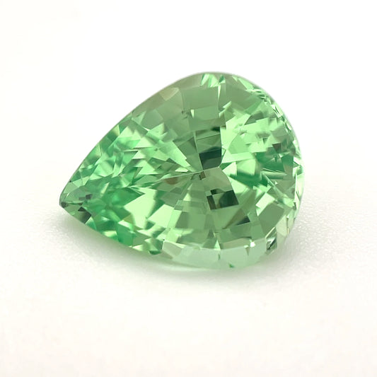 PG-MMGBS-118 Mint Garnet 9.4 x 11.8 MM Pear