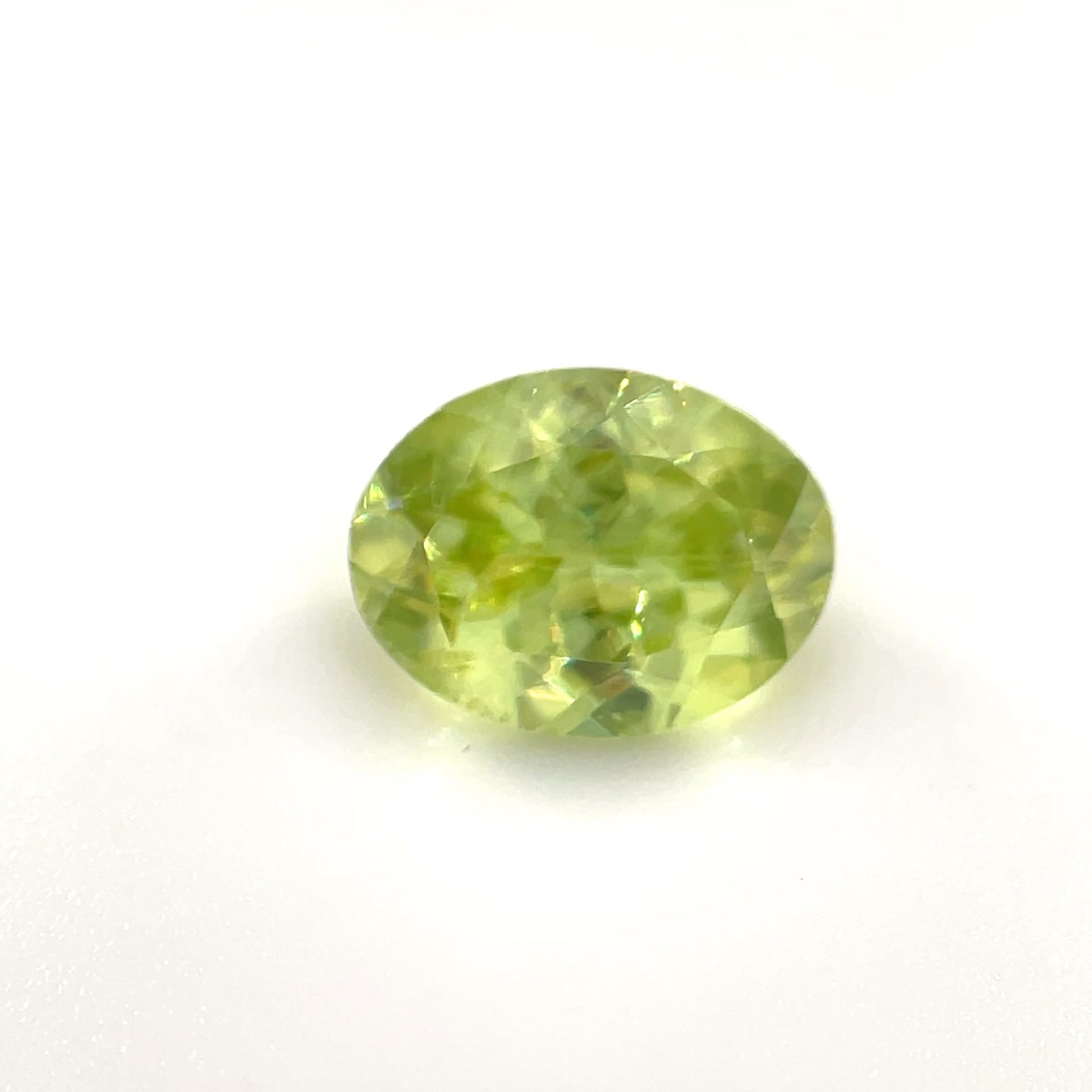 PG-PA22-3-VJ Sphene 7 x 9.2 MM Oval 2.12cts