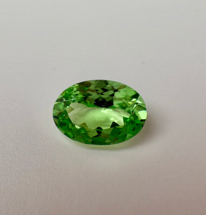 PG-PM1-12 Tsavorite 5.2 x 7.7 MM Oval 1.05cts