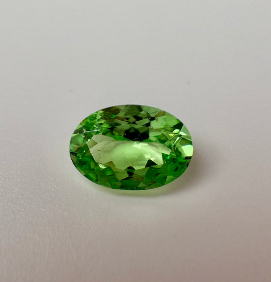 PG-PM1-12 Tsavorite 5.2 x 7.7 MM Oval 1.05cts