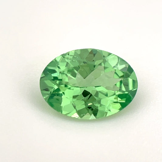 PG-PM1-23 Tsavorite 5.8 x 7.9 MM Oval