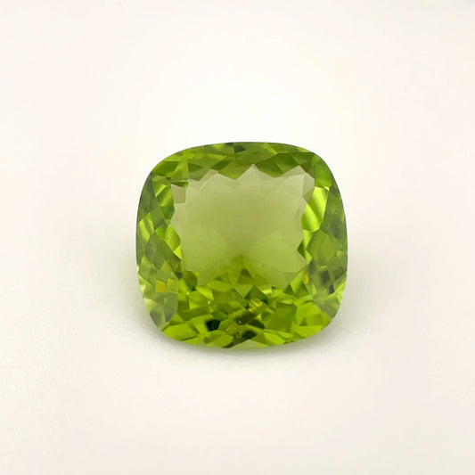 PG-RG-10-VO Burmese Peridot 10.4 x 10.4 MM Cushion 4.52cts