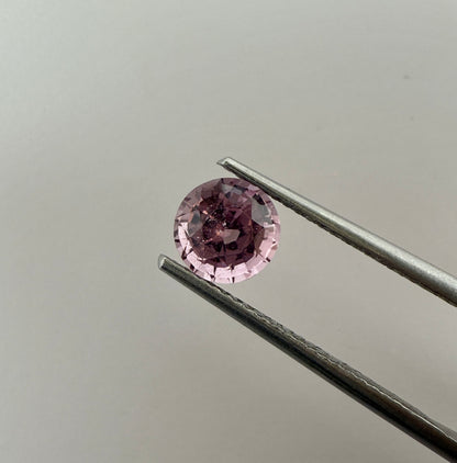 PG-RG4-30 Spinel 5.9 x 5.9 MM Round 1.11cts