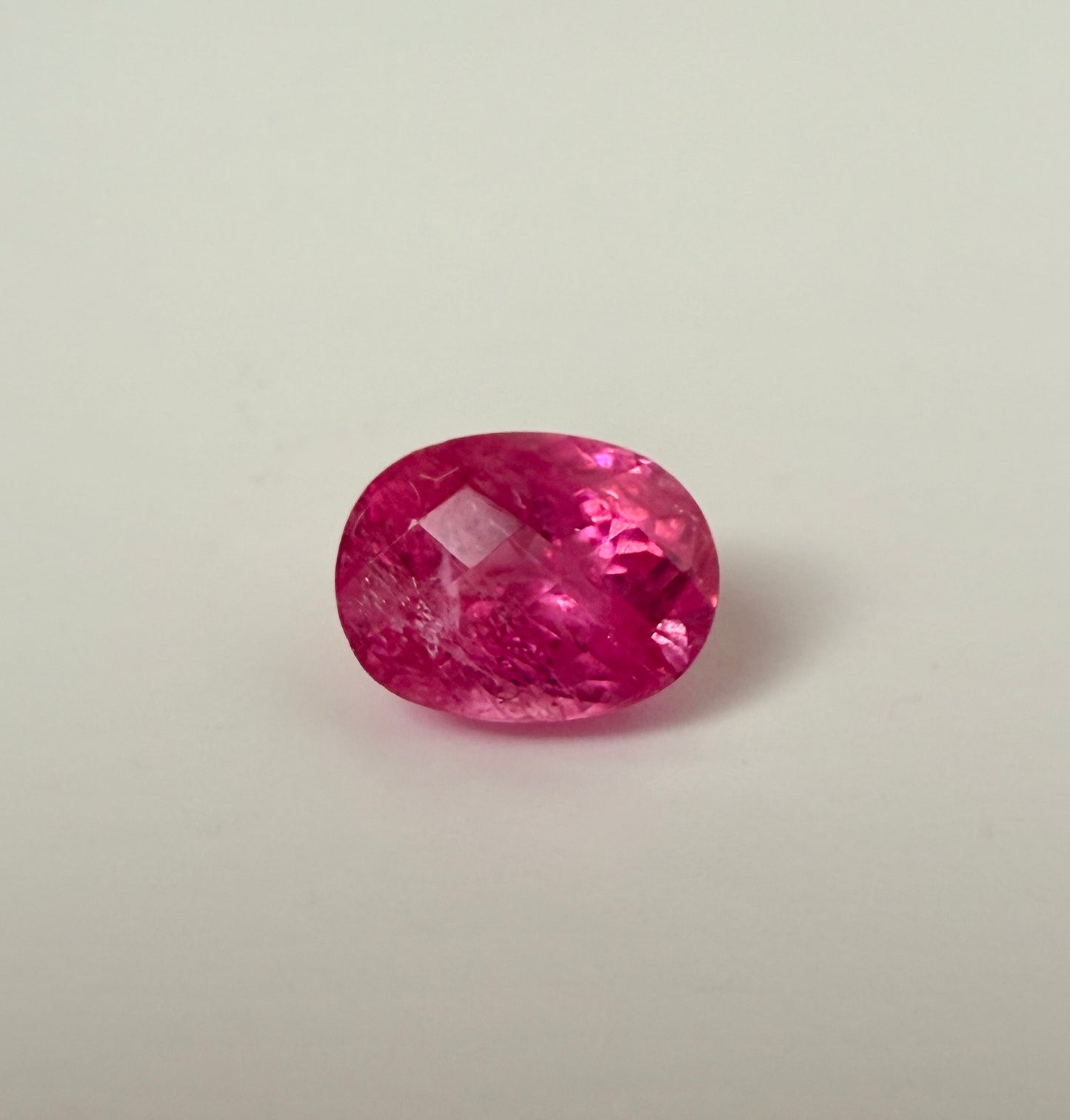 PG-SPBS-17 Mahenge Spinel 6 x 8 MM Oval 1.53cts