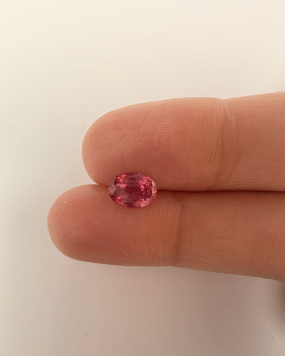 PG-SPBS-2-1 Mahenge Spinel 5.5 x 7.5 MM Oval 1.0cts